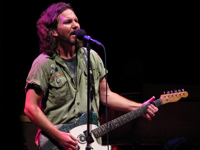 Watch: Pearl Jam Play Outtake From 'Ten' Live For The First Time!