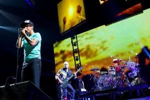 , Eddie Vedder Joins The Red Hot Chili Peppers For Benefit Gig!