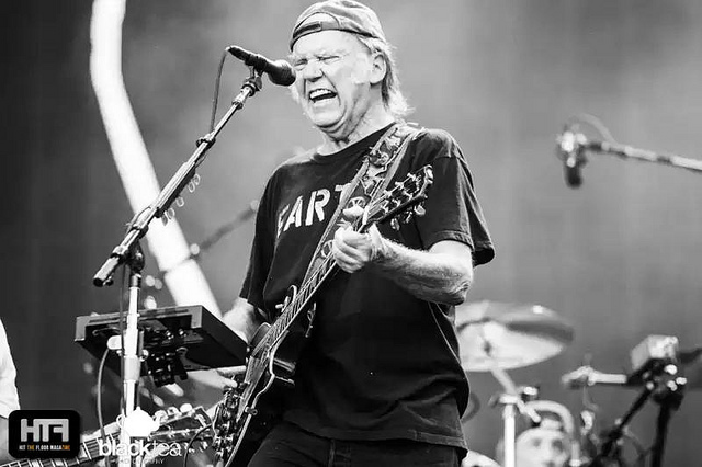 young, Neil Young To Release New Album With Crazy Horse