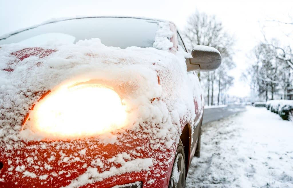 car light snow weather 730901