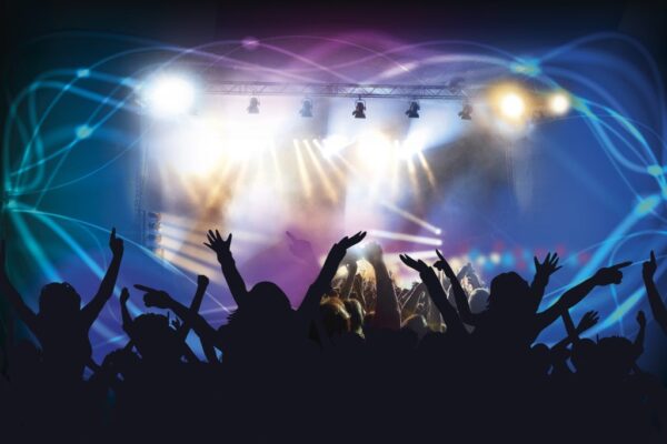 altimage= "raves"
