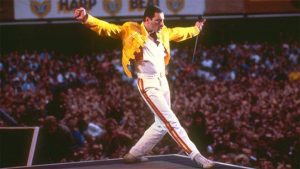 Freddie Mercury - Living On My Own (Official Video Remastered) 