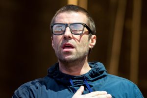 Photos: Liam Gallagher Pays Moving Live Tribute To Aretha Franklin
