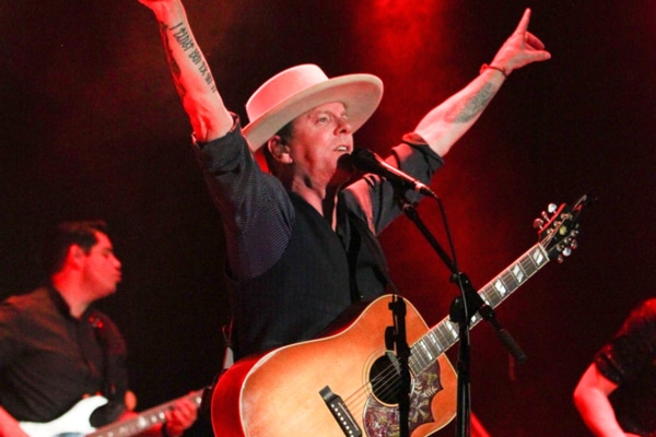 What Should We Expect From Kiefer Sutherland At The Academy?