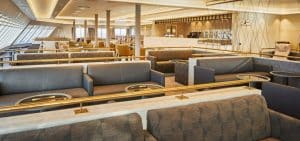 Innisfree Club Class Lounge 2