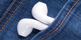 Apple Launching New Airpods
