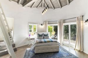 , Photos: Tom Petty’s Former Mansion On Sale For $4.9 Million