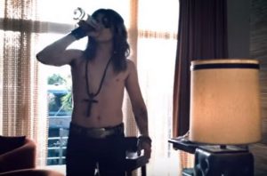 Ozzy under