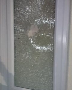 Thugs break in