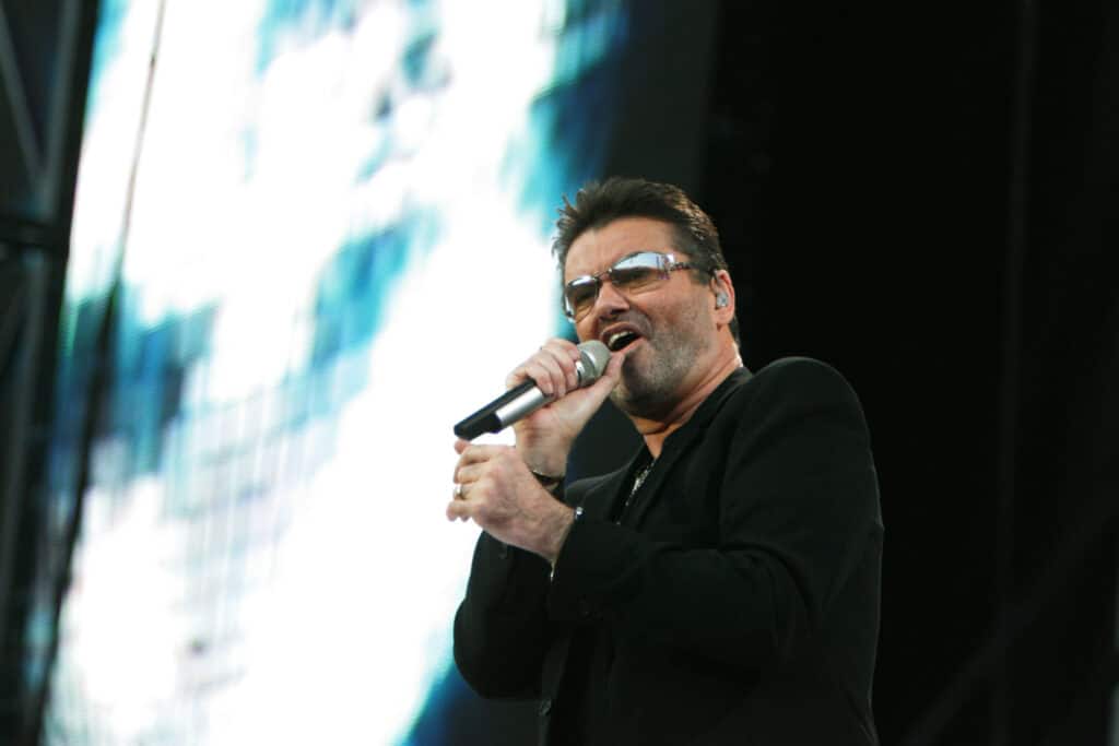 George-Michael-John-Lennon-Piano