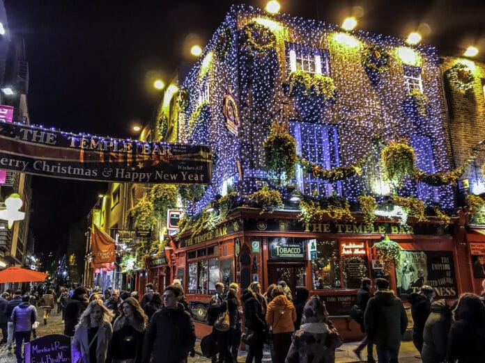 All Pubs May Open For 2 Weeks Before Christmas
