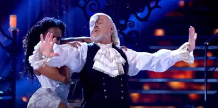 Bill-Bailey-Enter-Sandman-Strictly-Come-Dancing
