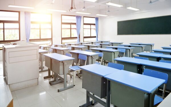 Altimage= "Students"
