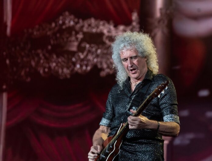 Brian-May-Launches-Badger-Fragrance-For-Wildlife