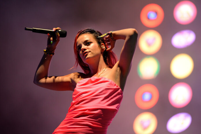 Lily Allen Admits She Considered Taking Heroin On Tour