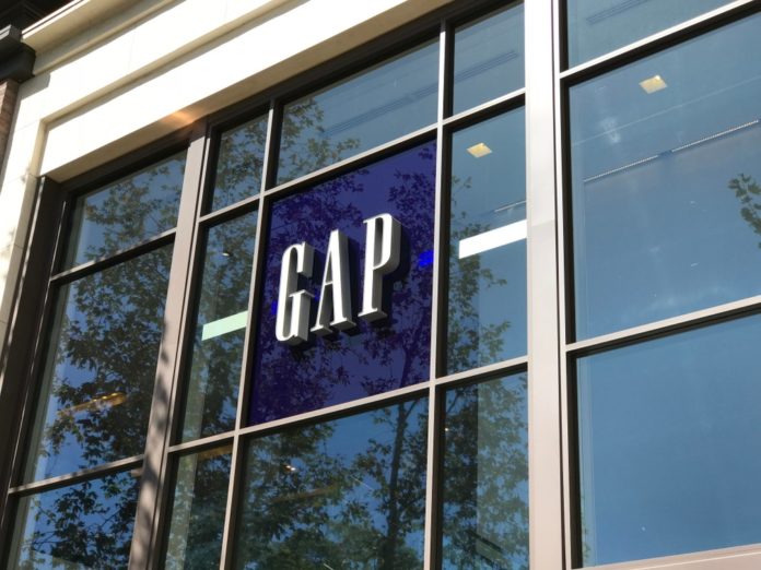 Gap To Close All Stores In The UK And Ireland