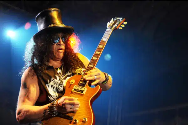 Slash celebrates 15 years of sobriety: Proud of you every day