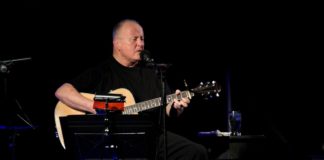 Christy-Moore-To-Play-10-Nights-At-Vicar-Street