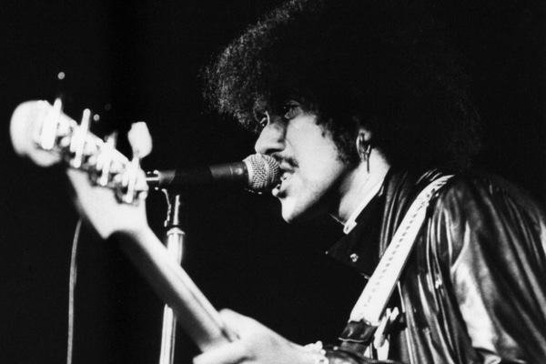 "Lynott"