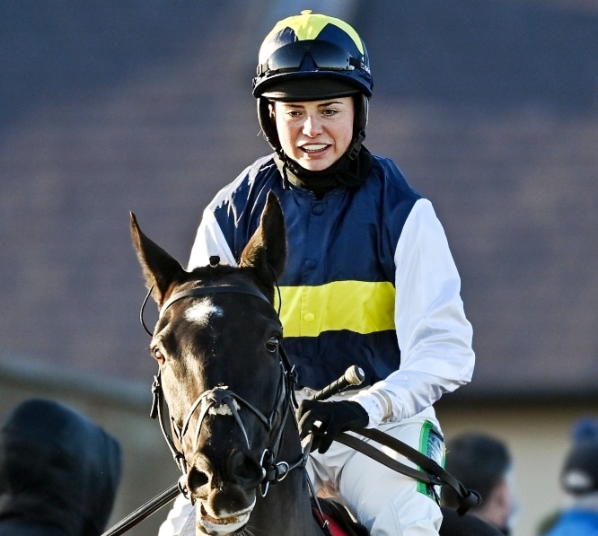 Horse Racing Bryony Frost