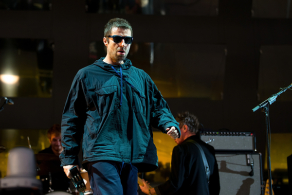 Liam Gallagher “Jealous” of Oasis Tribute Band Trapped in Pub