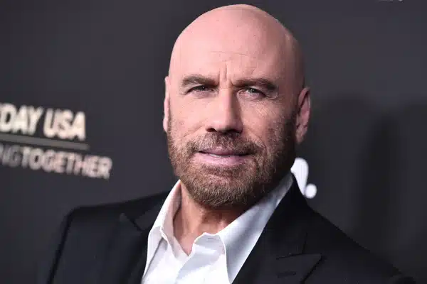 "Travolta"