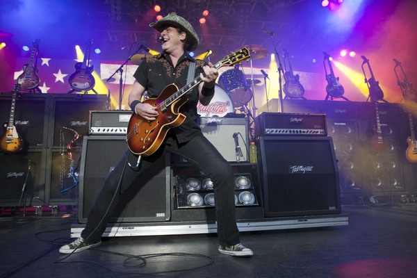 "Nugent"