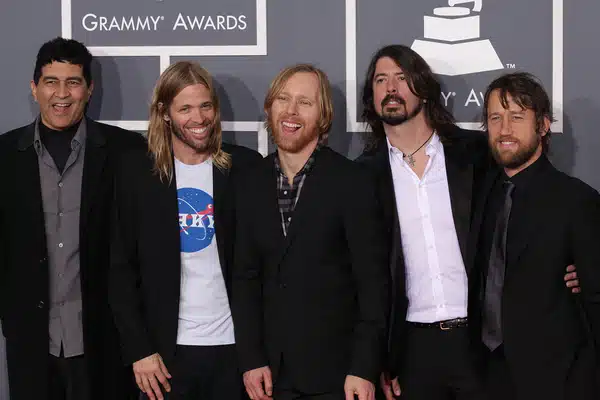 "Foo Fighters"
