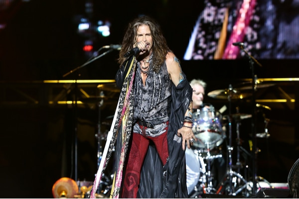 "Aerosmith"