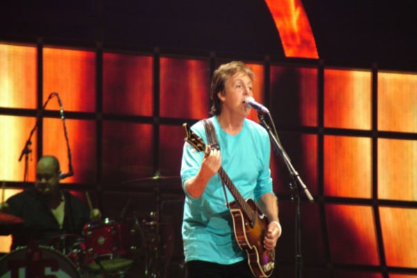 "McCartney"