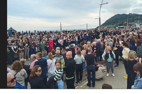 Large Crowd Paying Tribute To Sinead OConnor At Singers Funeral