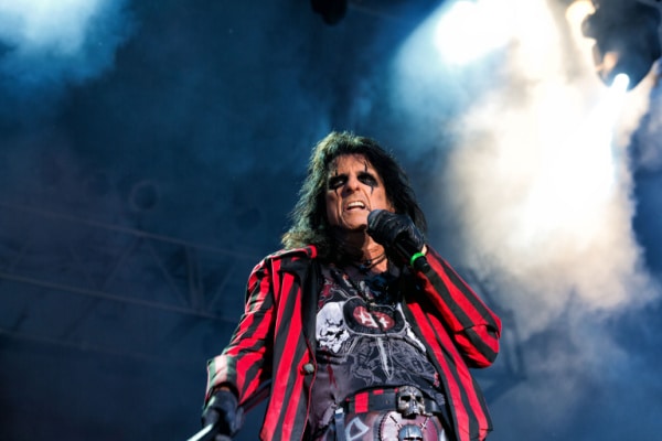 "Alice Cooper"