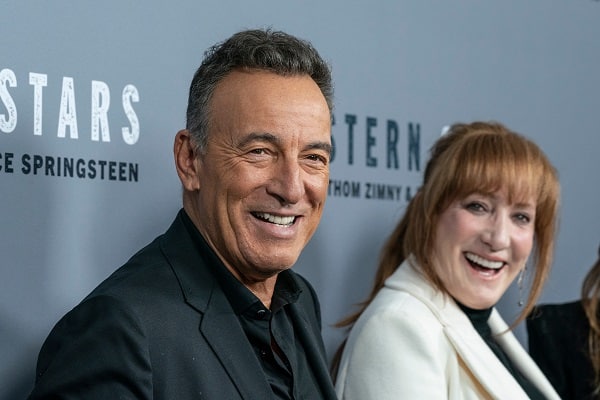 Bruce-Springsteen-Inducts-Patti-Scialfa-Into-New-Jersey-Hall-of-Fame