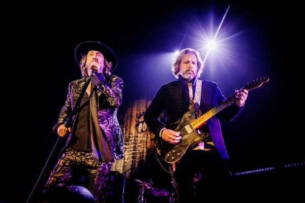 "Black Crowes"
