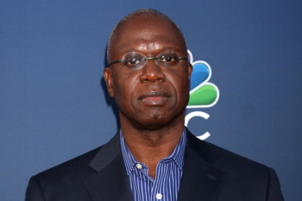 "Braugher"