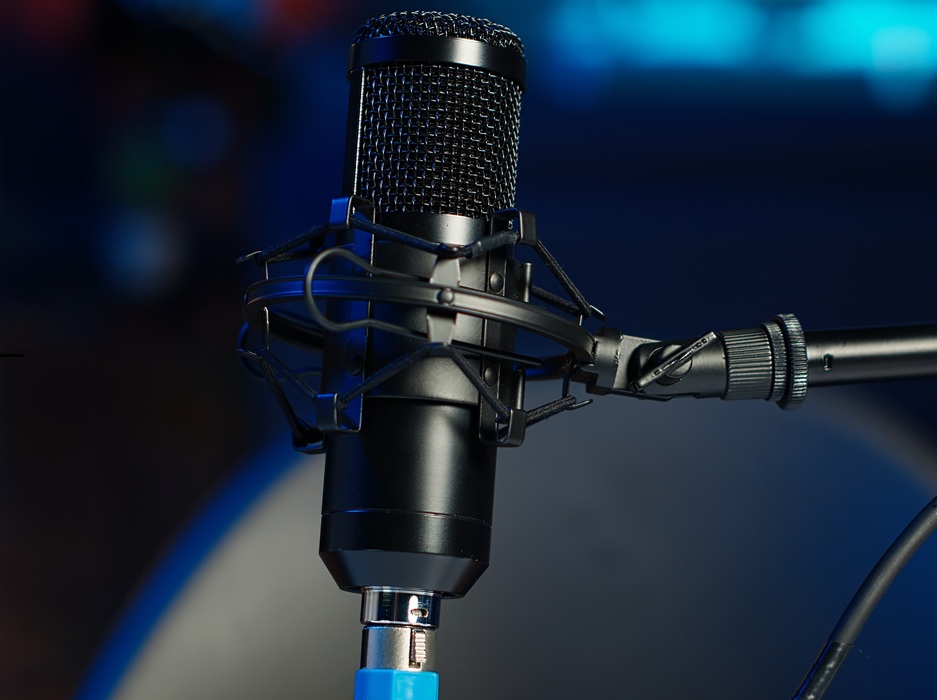 A Headful of Hooks Podcast with Cathal Funge