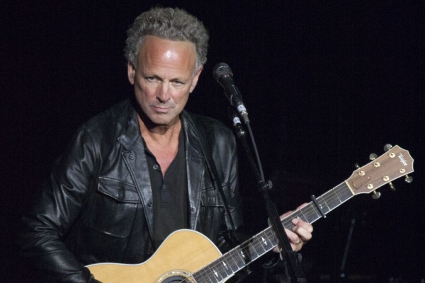 Lindsey Buckingham Attacked By Woman In Santa Monica