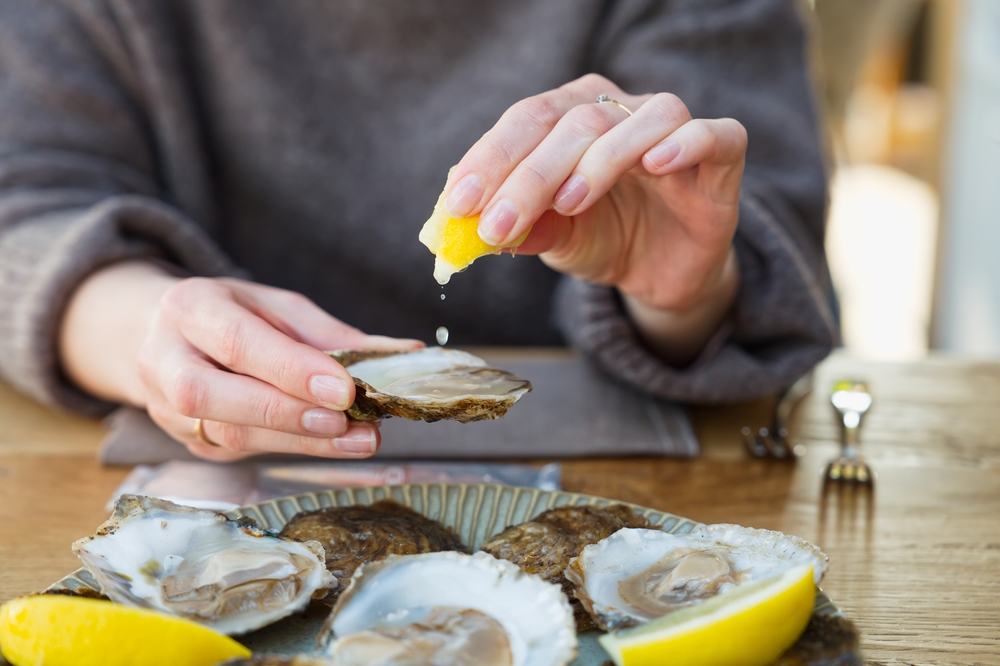 Fresh oysters