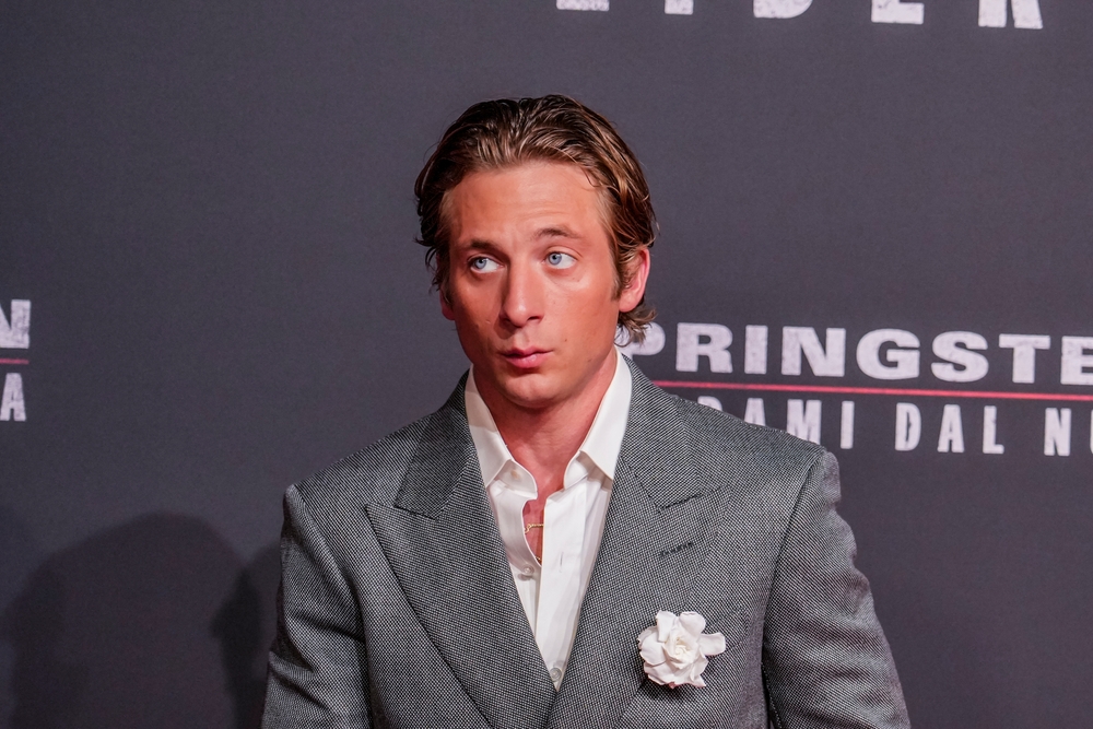 Jeremy Allen White. Roxy Lee Shutterstock