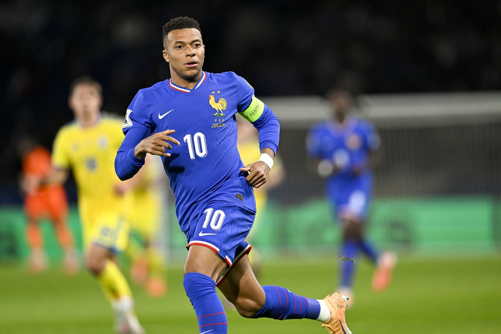 Mbappé Hits Back At 'Despicable' Paraguayan Senator For Her 'Brazen Racism' 4 Kylian Mbappe. Victor Velter Shutterstock 1