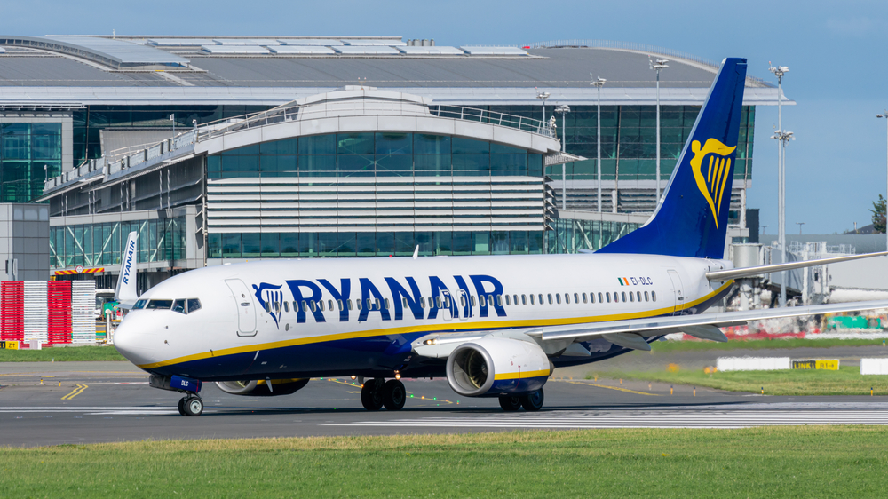 Ryanair plane, Dublin Airport. Croatorum, Shutterstock