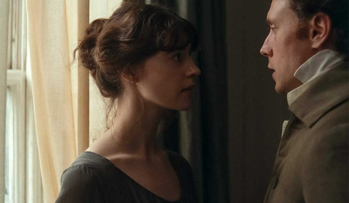 Daisy Edgar-Jones as Elinor Dashwood and George MacKay as Edward Ferrars in Sense & Sensibility. Pic: Focus Features
