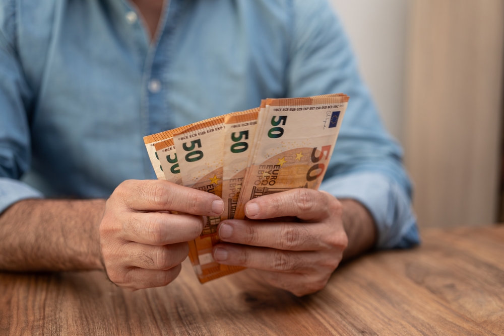 Financial trouble, expensive rent