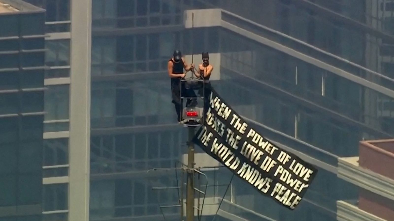 Russian climber couple climbs Empire State Building. Pic: Reuters