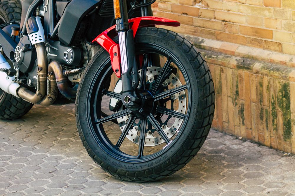 Scrambler bike