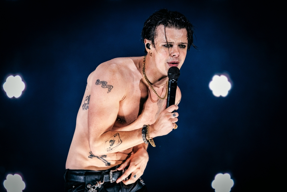 Yungblud Opens Up On Recent Mental Health Struggles: ‘I Can’t Hide’ 4 Yungblud. Ben Houdijk, Shutterstock