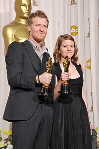 Markéta Irglová Pays Tribute To Glen Hansard-"My Heart Goes Out To You" 3 shutterstock 87610090