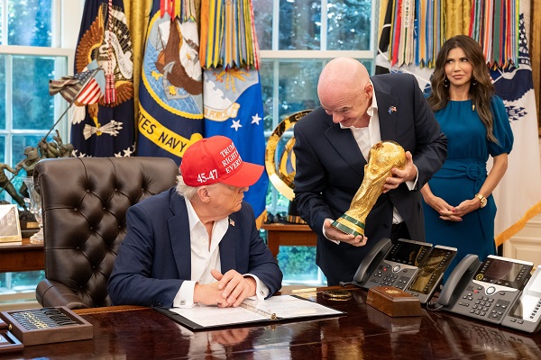 Infantino Has 'Lost UEFA's Confidence' As FIFA Scrap World Cup Investment Plans 3 Gianna Infantino Donald Trump