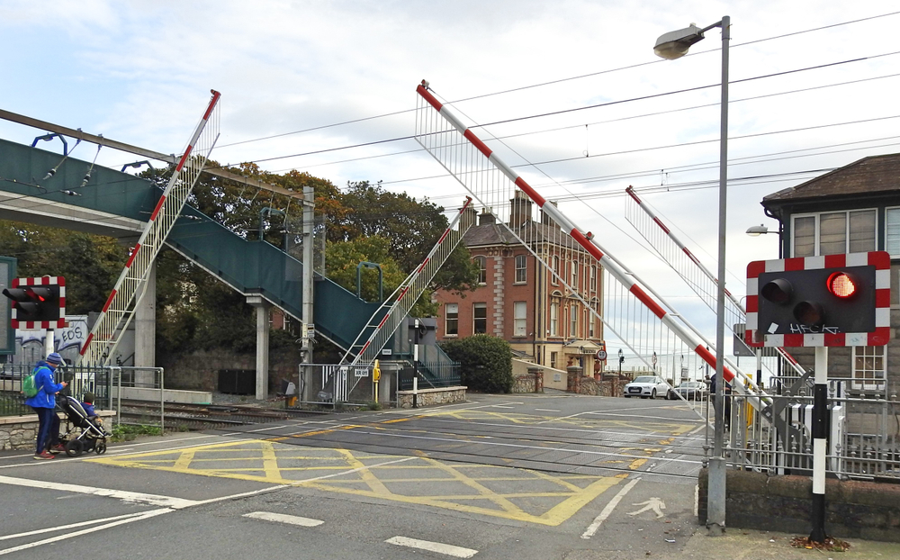 Irish Rail Confirms 'Goal' To Close 5 Level Crossings 3 shutterstock 1576586701
