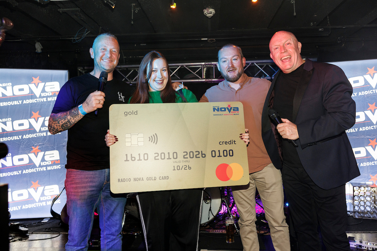 Radio Nova Celebrates 16 Years On Air with Special Night of Live Music and Entertainment 3 6308 0089